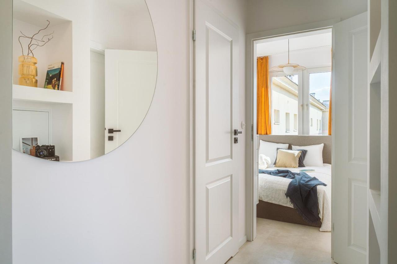 Warsaw Concierge Eclectic Design Apartment Exterior photo